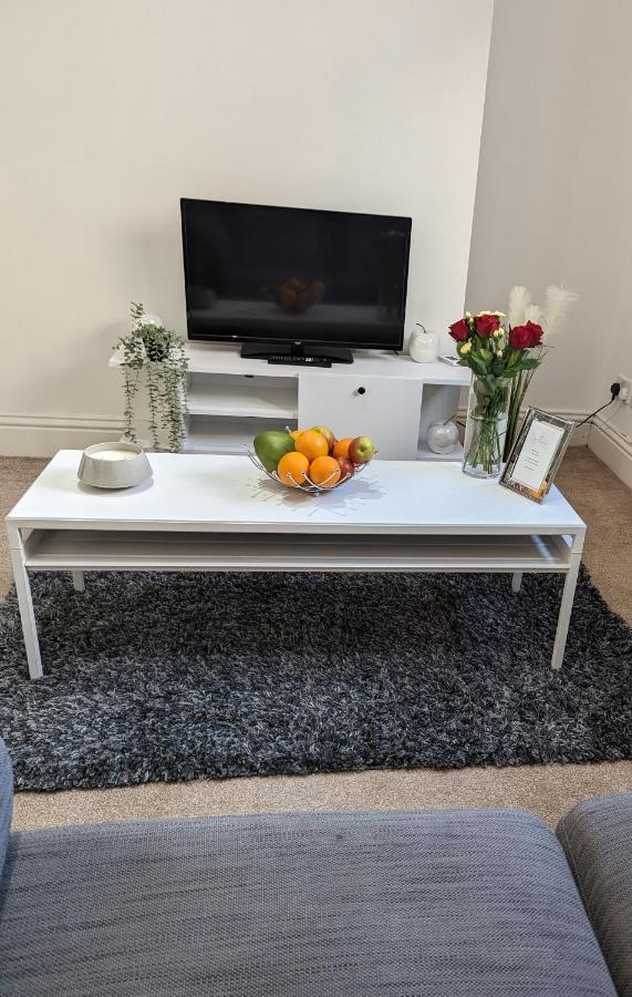 1 Bedroom Flat In Gravesend Eksteriør billede
